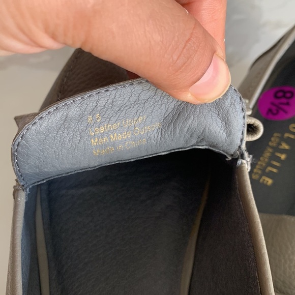 Very volatile leather lofeats size 9 gray comfy - Picture 9 of 9